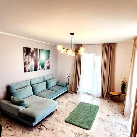 Năvodari Luxury Promenada Apartment - Frontal Beachfront Mamaia Nord מראה חיצוני תמונה