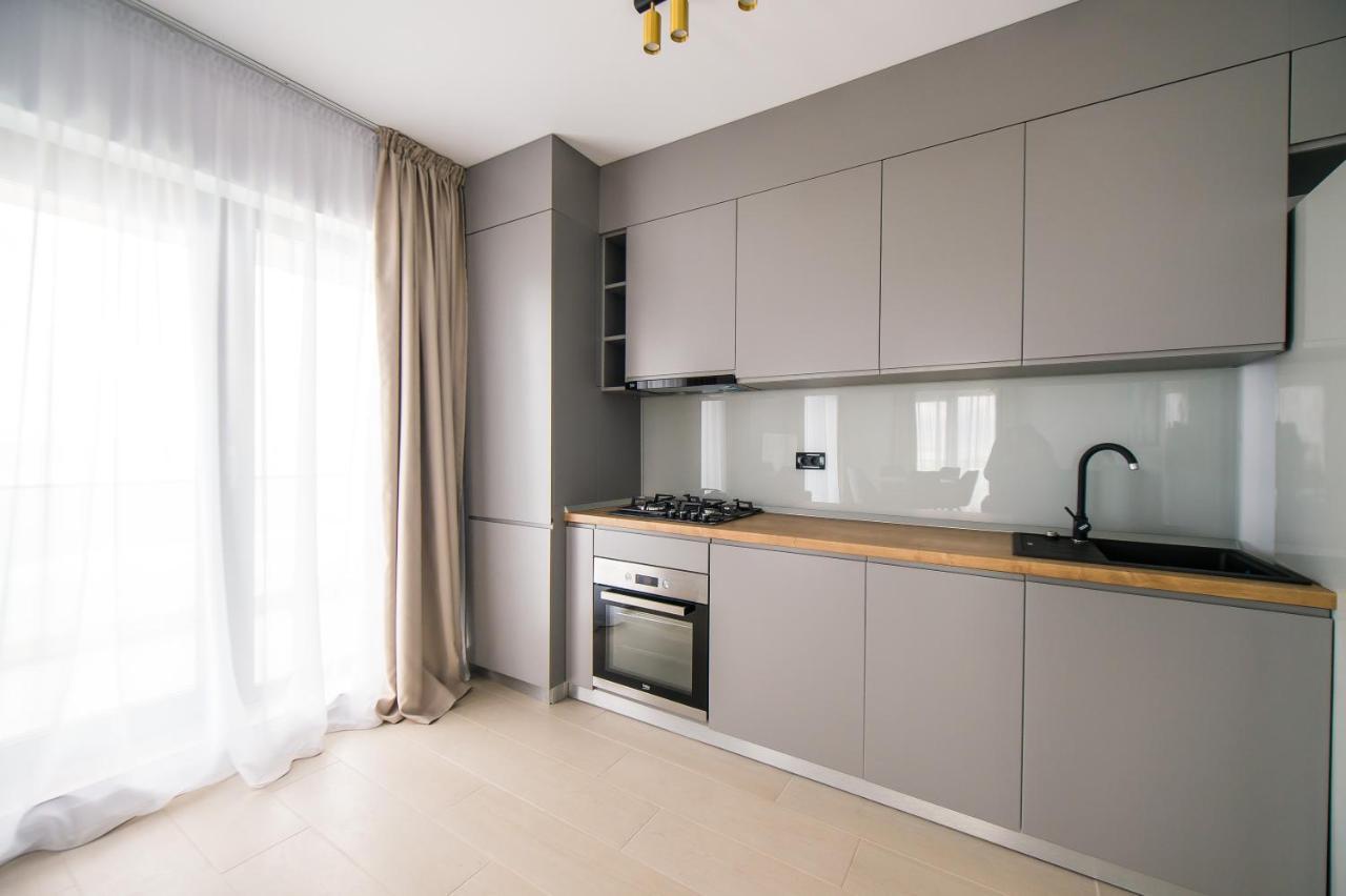 Năvodari Luxury Promenada Apartment - Frontal Beachfront Mamaia Nord מראה חיצוני תמונה