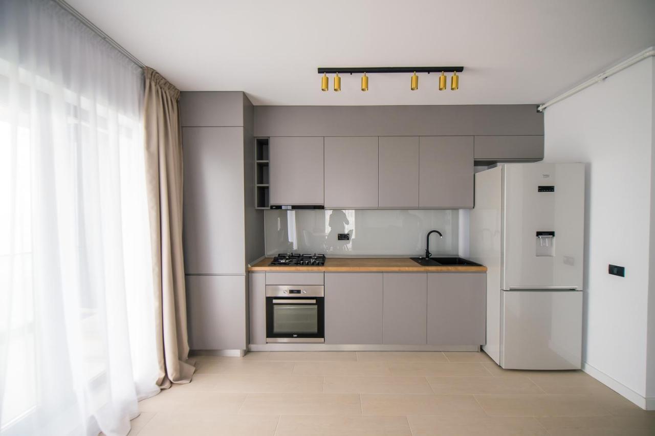 Năvodari Luxury Promenada Apartment - Frontal Beachfront Mamaia Nord מראה חיצוני תמונה
