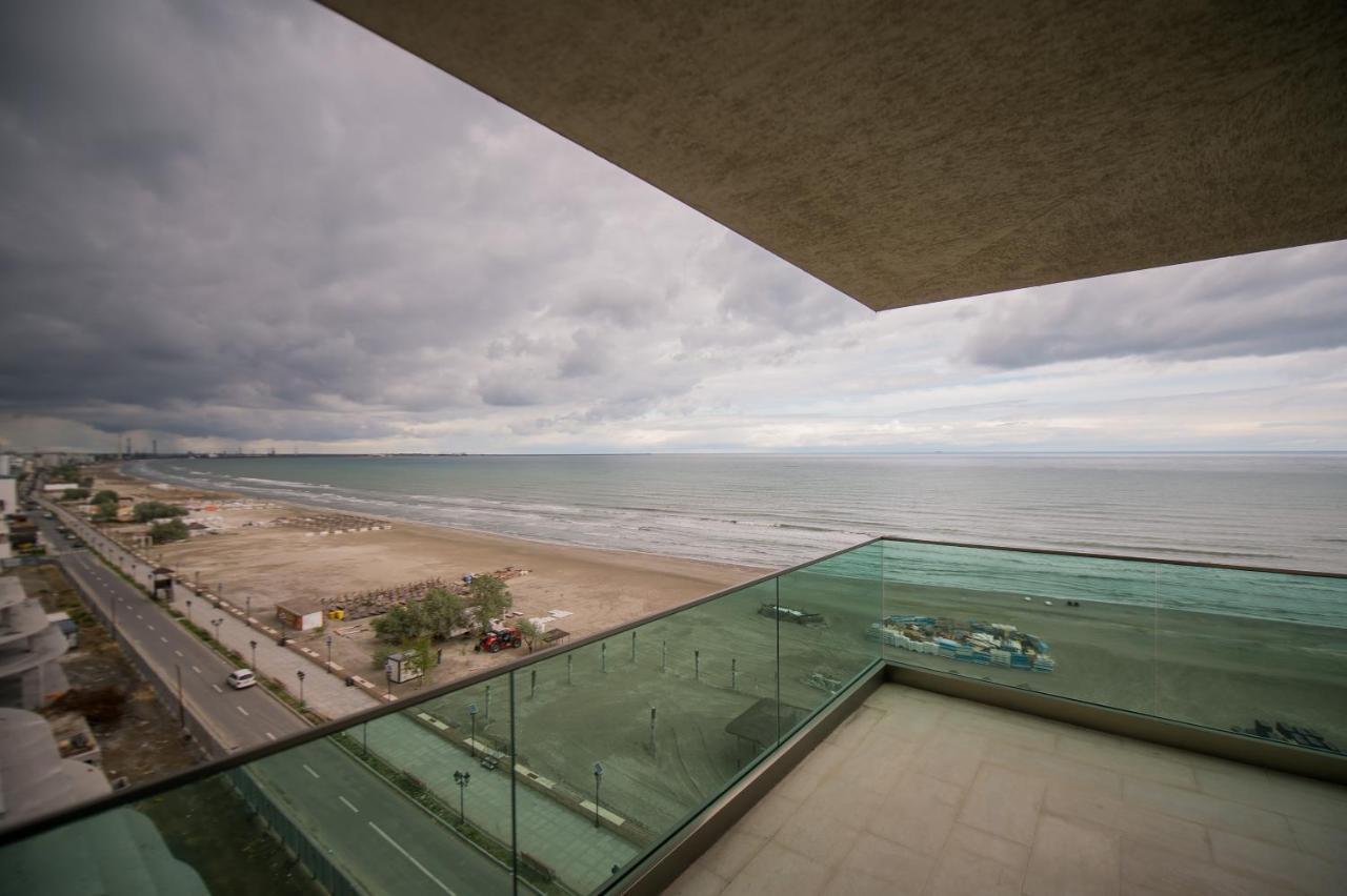 Năvodari Luxury Promenada Apartment - Frontal Beachfront Mamaia Nord מראה חיצוני תמונה