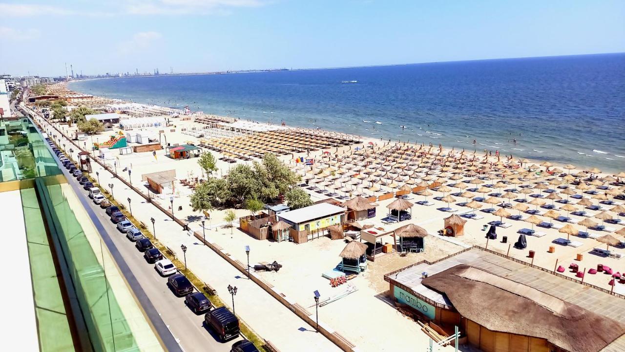 Năvodari Luxury Promenada Apartment - Frontal Beachfront Mamaia Nord מראה חיצוני תמונה